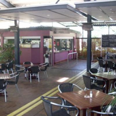 Centenary Tavern - image 2 Centenary Tavern - image 2