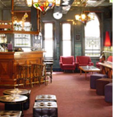  Angel Hotel