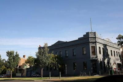 Naughton`s Hotel