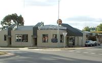 Caledonian Hotel Motel