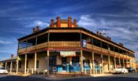 Commercial Hotel
