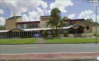 Commercial Hotel - image 1