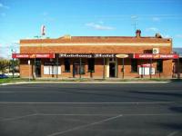 Howlong Hotel