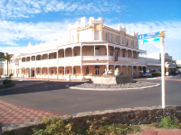 Rose Hotel