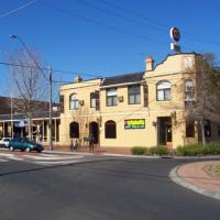 The Commercial Taverner