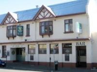 Ye Olde Commodore Inn