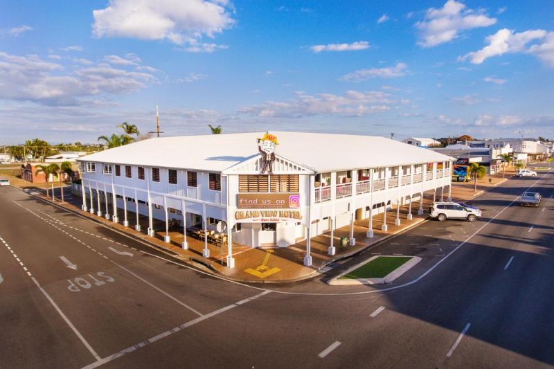 Grand View Hotel, BOWEN, QLD | Pub Info @ Publocation