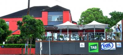 Bomaderry Hotel - image 2