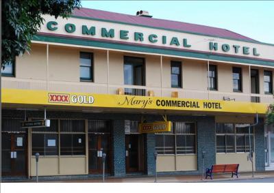 Commercial Hotel - image 2