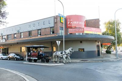 Fairfield Hotel - image 4