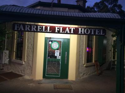 Farrell Flat Hotel - image 4