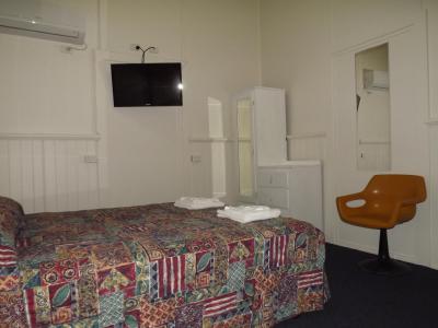 Newly refurbished rooms, air con, flat screen TV, QS beds, clean shared amenities and meal packages
