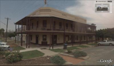 Urana Hotel