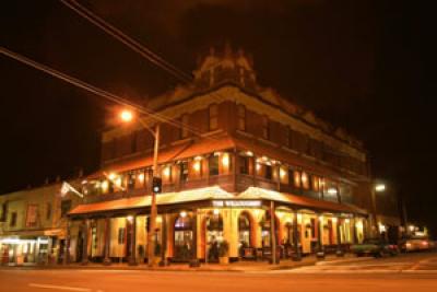 Willoughby Hotel